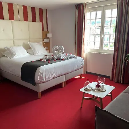 Berria Par La Maison De Pierre فندق 4*