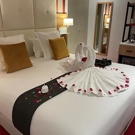 Berria Par La Maison De Pierre