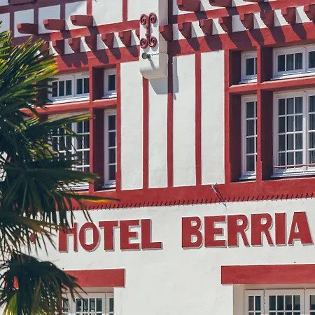 Berria Par La Maison De Pierre 4* Hasparren