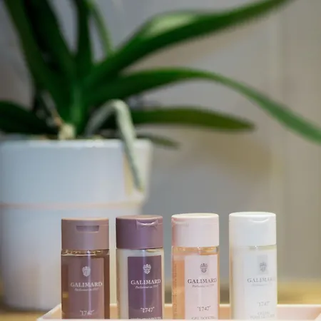 Berria Par La Maison De Pierre 아스파랑