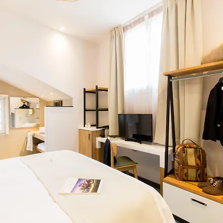 Berria Par La Maison De Pierre 아스파랑