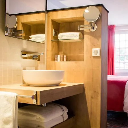 Berria Par La Maison De Pierre 호텔