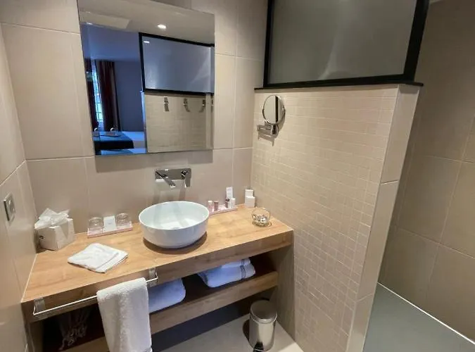 Berria Par La Maison De Pierre