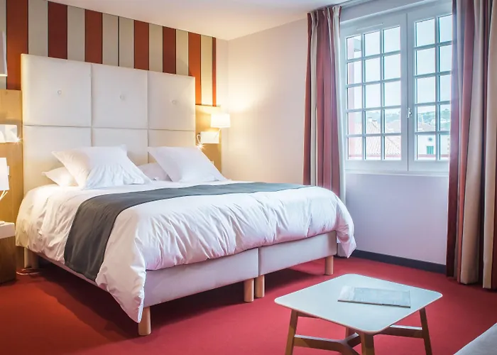 Berria Par La Maison De Pierre